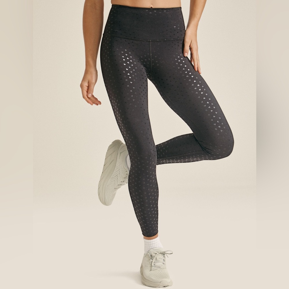 Beyond Yoga Hearts PowerShine High Waisted Midi Legging XL